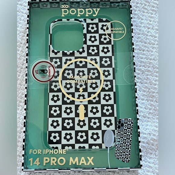 XO poppy iPhone 14 Pro Max phone cover MagSafe cover blackwhite check flower - Picture 1 of 3